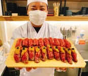 뭔가 오래된 분위기의 초밥집 사진🍣 | 유머 게시판 | RULIWEB 뭔가 오래된 분위기의 초밥집 사진🍣 | 유머 게시판 | 루리웹