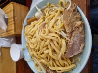 566 라멘에서 지로라멘 먹고왔어요