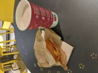 6시부터 공항 편의점 열길래 가봄