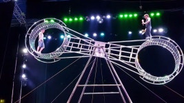 대한민국에 몇없는 서커스단 jpg