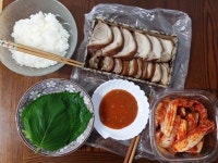 치킨이랑 밥을 같이 먹으면 치밥이라고 합니다