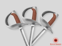 현대 서양 무술에서 쓰는 훈련용 무기들JPG