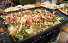 직접 좀 구워 드쇼 내 손이 이래가