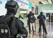 경찰특공대 청사와 가까운 위치에 큰 군부대가 있다면 매번 하는거