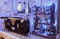 큰 PC케이스를 쓰면 좋은 점 유머 게시판 큰 PC케이스를 쓰면 좋은 점 유머 게시판 루리웹