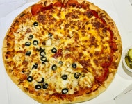 미친피자 페퍼로니 올리브 머쉬룸 하프앤하프