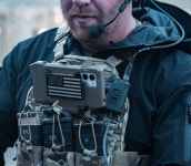 요즘 무전기용 제품 많이나오넹