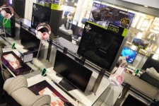 이엠텍아이엔씨 RTX 50 시리즈 NVIDIA 공식 인증 PC방 제우스 PC방 당산점 PALIT 지포스 RTX 50 시리즈 그래픽카드가 장착