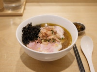 한일 콜라보레이션 냉면