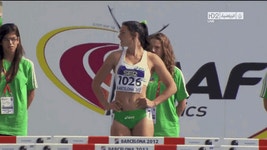 끼부리는 여자 바라보는 여자 표정 레전드gif