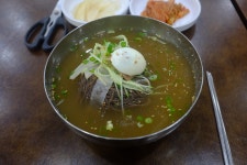 빵과 냉면 그리고 순대의 도시 대전
