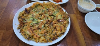 영등포 서민준 밀밭 들깨 수제비 파전