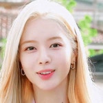 골든블루 카발란, 영화 헤어질 결심 등장에 인기 폭발 | 사회/정치/경제 정보 골든블루 카발란, 영화 헤어질 결심 등장에 인기 폭발 | 사회/정치... 