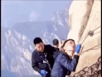 아니 이걸 사람이 건너가라고 만든 다리 맞냐