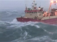 극한 원양 어선gif