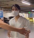 2022.05.19 브로커 블루룸 출근길 | 아이유 2022.05.19 브로커 블루룸 출근길 | 아이유 | 루리웹