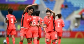 여자축구, 아시안컵 2연승으로 8강 확정... 필리핀에 3대0 완승 | Flipboard