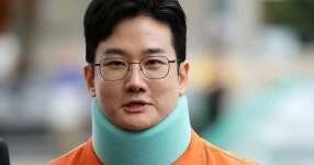 [단독] 피습 자작극 의혹 정이한, 학력·경력 등 논란 확산 | Flipboard