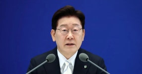 [속보] 李대통령 “반도체 초과 세수 활용 방안 마련” | Flipboard