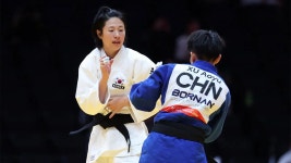 장세윤, 후지시로 꺾고 여자 유도 52급 결승행…은메달 확보 | Flipboard