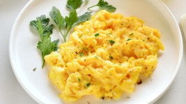 12 Ways To Make Your Scrambled Eggs Taste Better | Flipboard 12 Ways To Make Your Scrambled Eggs Taste Better