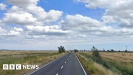 Speed limit to be cut on A47 to Great Yarmouth for safety reasons - BBC News Speed limit to be cut on A47 to Great Yarmouth for... 