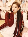 겟잇뷰티에서 아치형 눈썹 그린 러블리즈 예인 > 아이엠 그루트[사진] > 아이돌 월드 - 고품격 아이돌 팬질 커뮤니티