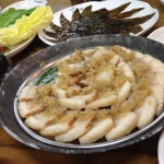 청와삼대 칼국수•명이보쌈 - 영인면 월선길 78 청와삼대 칼국수•명이보쌈