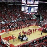 PNC Arena - Southwest Raleigh에서 하키 경기장일에서의 사진