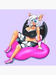 Coussins sur le thème Sportsbra | Redbubble Coussins sur le thème Sportsbra
