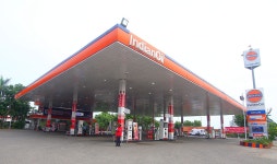 Petrol demand returns to pre-COVID-19 levels, diesel sales inching up - Rediff.com Business Petrol demand returns to pre-COVID-19... 