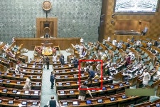 SEE: 2 men jump into Lok Sabha from visitors gallery - Rediff.com India News SEE: 2 men jump into Lok Sabha from visitors gallery