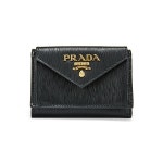 프라다-프라다 1MH021 2B6P F0002 비텔로무브 로고 3단 반지갑 | 트렌비 프라다-프라다 1MH021 2B6P F0002 비텔로무브 로고 3단... 