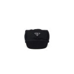 프라다-뱃지 로고 비니 Badge Logo Beanie 906217 Nero | 트렌비 프라다-뱃지 로고 비니 Badge Logo Beanie 906217 Nero | 트렌비... 