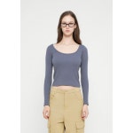 홀리스터(Hollister Co.) | 홀리스터 긴 소매 티셔츠 H0421D0OP-Q11 주식회사 상의 7494321 151761255 | 트렌비
