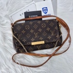 루이비통(Louis Vuitton) | 페이보릿 MM 모노그램 캔버스 크로스백 | 트렌비