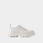 알렉산더맥퀸-스니커즈 가죽 Oversize Sneakers in White/Silver Leather | 트렌비 알렉산더맥퀸-스니커즈 가죽 Oversize... 