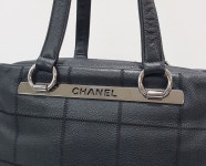 샤넬(CHANEL) | 중고 캐비어 은장 볼링백 닥터백 | 트렌비 샤넬(CHANEL) | 중고  캐비어 은장 볼링백 닥터백 | 트렌비