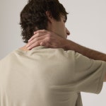 리바이스(Levis) | 리바이스 에센셜 티셔츠 빈티지 카키 남성 005GZ0011 Essential T-shirt 153065071 | 트렌비