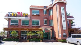 청풍황금떡갈비 : 일급13만원 서빙 및 주방 알바구합니다. - 알바천국 [알바천국] 충북 제천시 / 청풍황금떡갈비 / 일급13만원... 