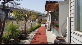 마당기픈집 : 의왕역 왕송호수 마당기픈집 가족같이 일하실 홀서빙... - 알바천국 [알바천국] 경기 의왕시 / 마당기픈집 / 의왕역 왕송호수... 