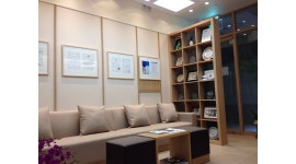 변혁한의원 : 잠실역, 주5일, 야간진료X, 토요일1시까지, 데스크... 송파구 / 변혁한의원 / 잠실역, 주5일, 야간진료X, 토요일1시까지, 데스크... 