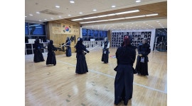 윤건우검도관 : 검도관 사범님을 모십니다 - 알바천국 [알바천국]부산 전체 / 윤건우검도관 / 검도관 사범님을 모십니다 / 1,800,000원