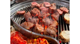 상록회관 연탄구이 두정점 : 젊은 사장과 매니저와 두정동... 상록회관 연탄구이 두정점 / 젊은 사장과 매니저와 두정동 상록회관에서  3월초... 