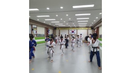 태풍태권도장 : [태권도] 아이들을 좋아하는 사범님을 모십니다.... - 알바천국 [알바천국]경기 용인시 기흥구 / 태풍태권도장 / [태권도]... 