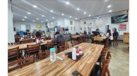 아지매 시장해장국 : 남양 아지매 시장해장국에서 주방보조 및 홀써빙... 시장해장국 / 남양 아지매 시장해장국에서 주방보조 및 홀써빙... 