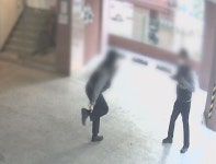 궁금한 이야기 Y : 미리보기 : [583회] 인천 흉기난동 살인미수 사건, 5개월 만에 공개된 CCTV 속 그날의 진실은? : SBS 궁금한 이야기 Y