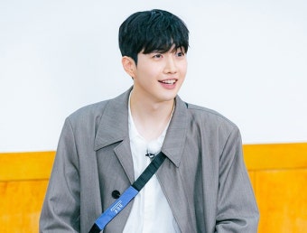 런닝맨 : 런닝맨 사진관 : 탐정으로 변신한 멤버들과 ‘강훈’ <한 여름밤의 명탐정> 촬영 현장! (4) : SBS 런닝맨