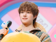 [현장포토] 인가 3MC네 과일농장 - 의주 : 현장포토 : SBS [현장포토] 인가 3MC네 과일농장 - 의주