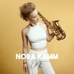 One - 벅스 One / Nora Kamm